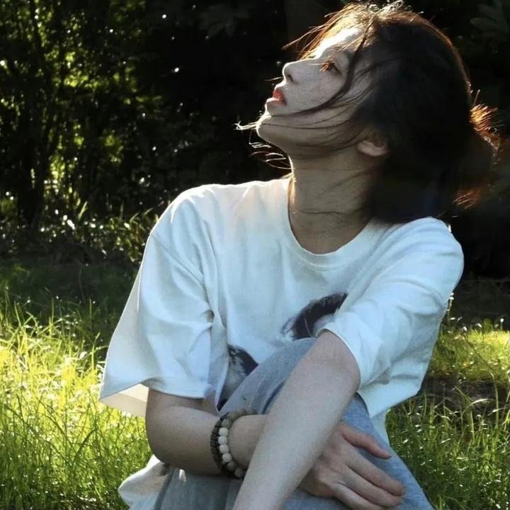 开画少女漫